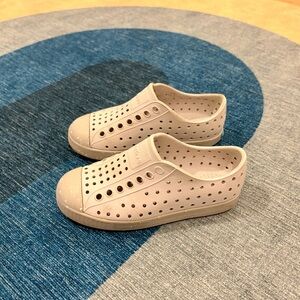 Native Shoes - size c9